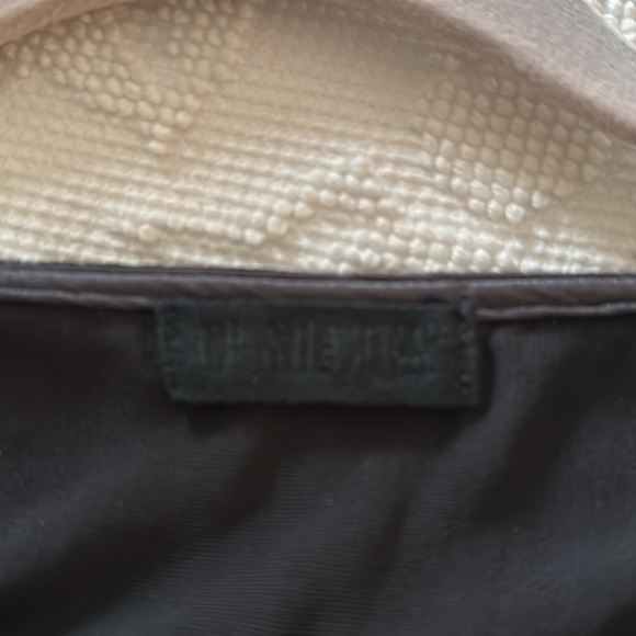 CP Shades women's Black Velvet Tunic with Pockets - Picture 5 of 8